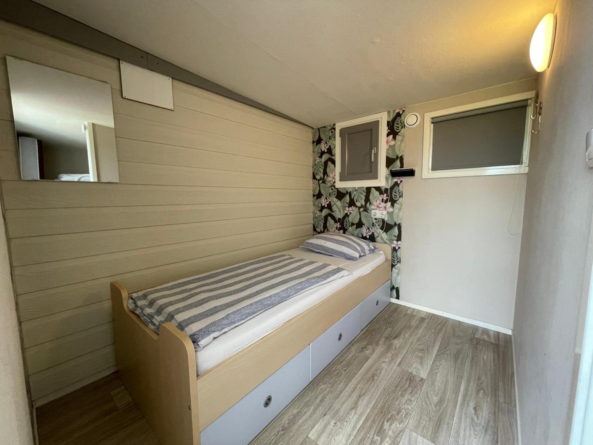 Luxe Chalet Friesland I14 - 5 Pers Westergeest Exteriér fotografie